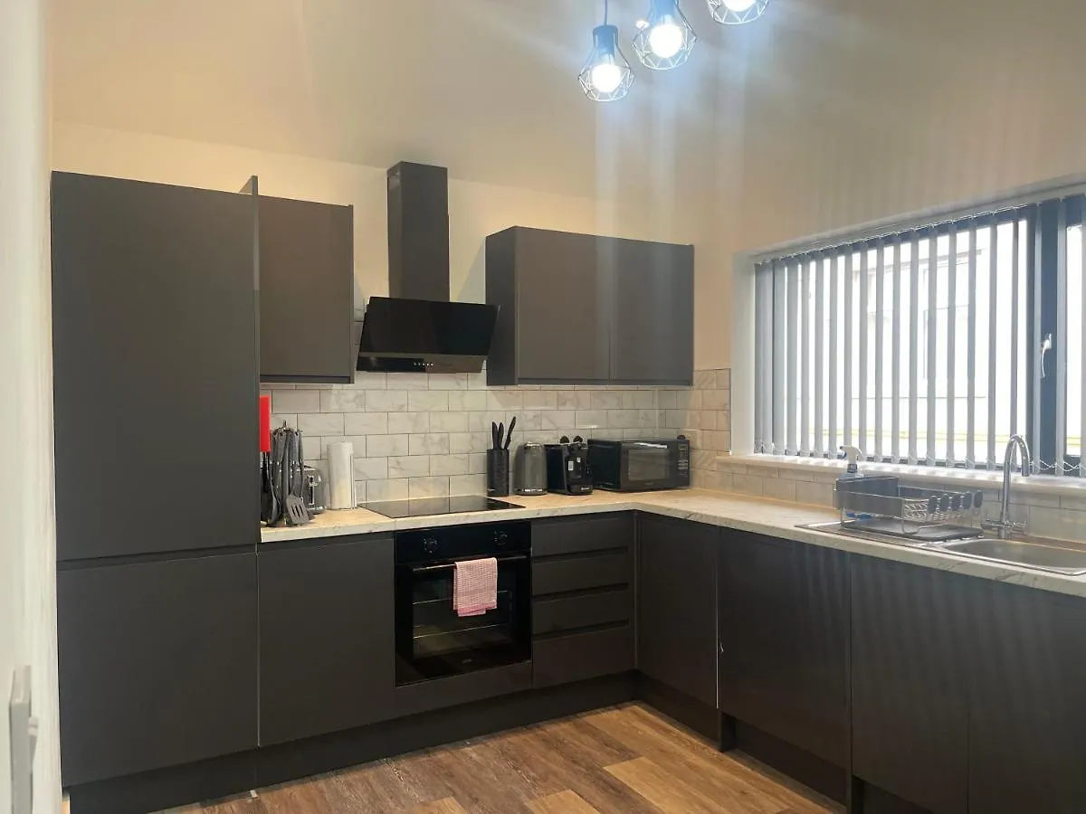 Sapphire Premier Apartments W/Secure Parking Cardiff