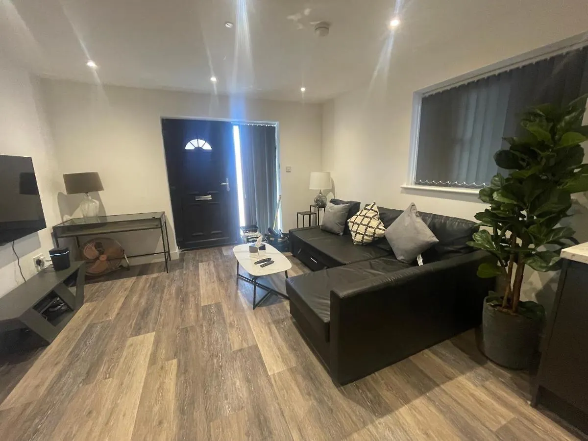 Sapphire Premier Apartments W/Secure Parking Cardiff 0*,