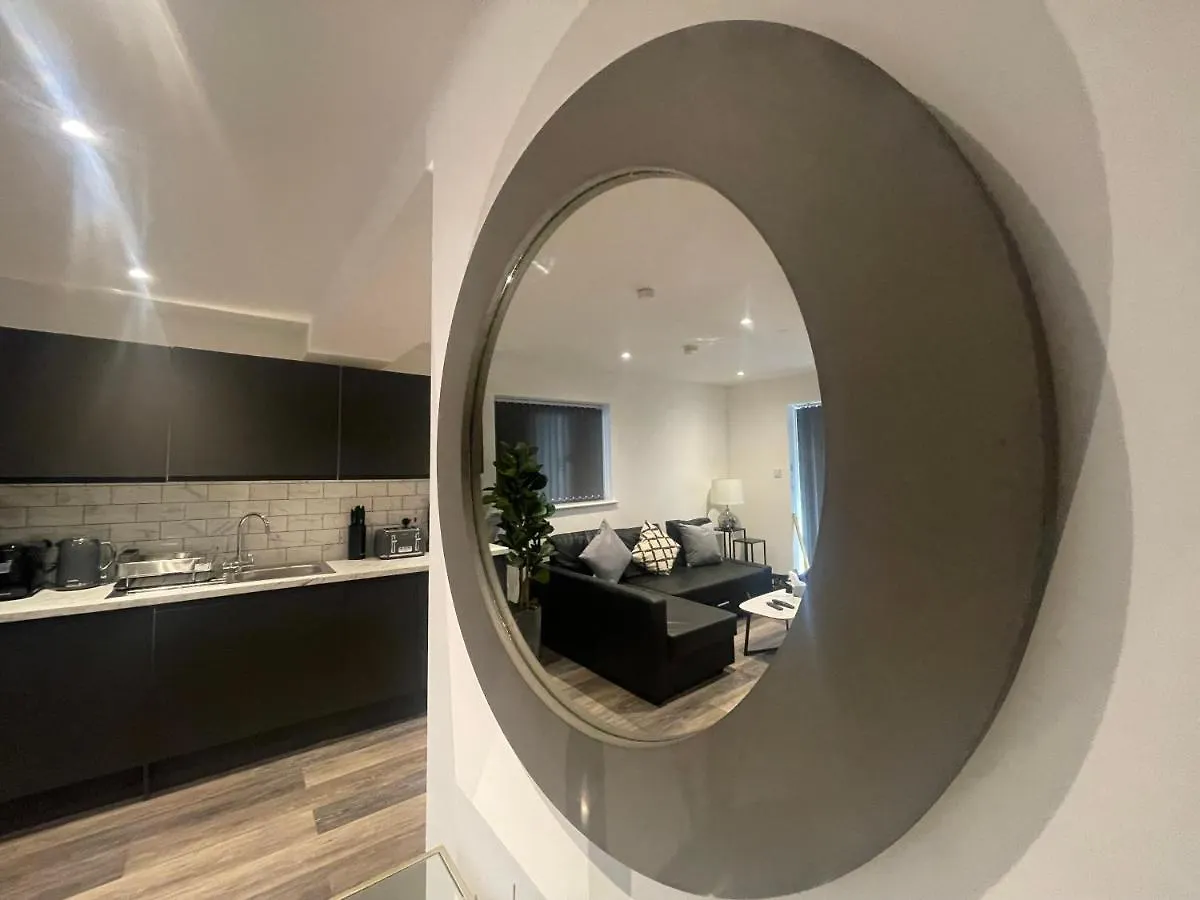 Sapphire Premier Apartments W/Secure Parking Cardiff