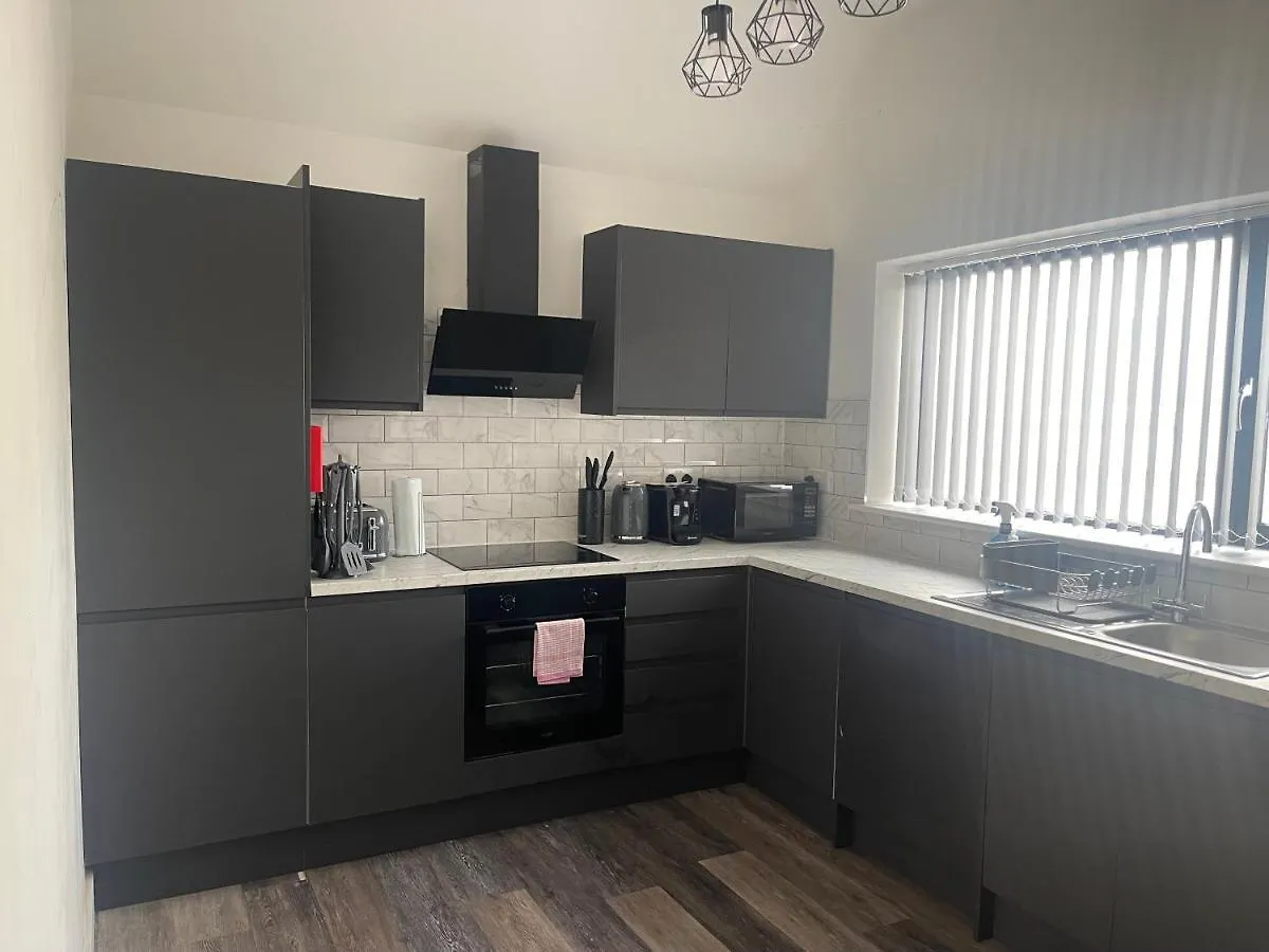 Sapphire Premier Apartments W/Secure Parking Cardiff